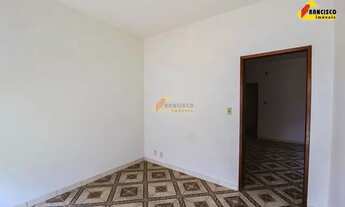 Imagem 2: Casa para aluguel, 4 quartos, 1 suíte, 1 vaga, Santa Clara - Divinópolis/MG