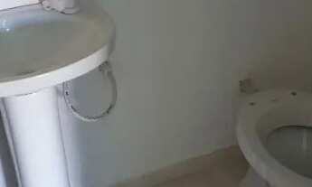 Imagem 5: Excelente LOJA, 90m2, 2 Banheiros, 2 Vagas de Garagem no Parque terras de Santa Maria