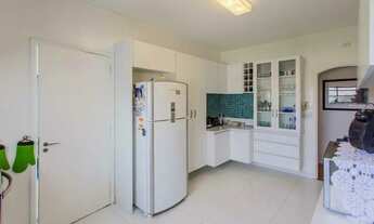 Imagem 5: ESPETACULAR APARTAMENTO MOBILIADO 140M2 AO LADO DO METRÔ