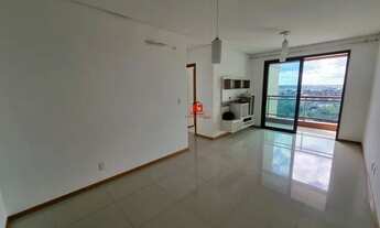 Imagem 5: Apartamento com 2 quartos, 2º Andar, Nascente, climatizado e com armários bem conservados