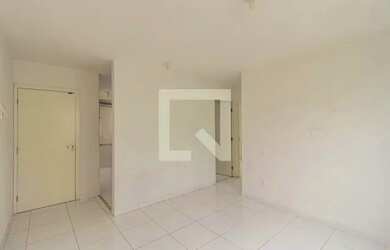 Imagem 2: Apartamento para Aluguel - Guaratiba, 2 Quartos, 47 m2