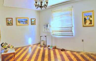 Imagem 7: Casa para Venda - 450m², 3 dormitórios, 4 vagas - Teresópolis