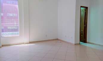 Imagem 7: SALA EM PREDIO COMERCIAL COM LAVABO MEDINDO APROXIMADAMENTE 35M²