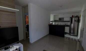 Imagem 4: Apartamento para Aluguel - Benfica, 2 Quartos, 45 m2