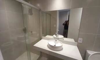 Imagem 6: 2/4 com suíte, totalmente mobiliado e decorado em condomínio fechado próximo ao farol de I