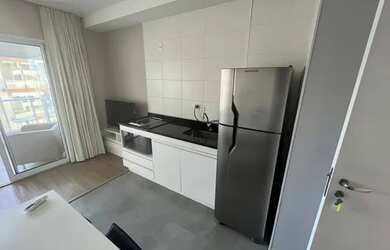 Imagem 3: STUDIO MOBILIADO AO LADO DO METRO