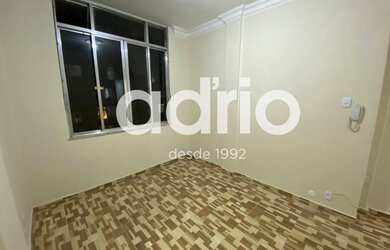 Imagem 4: Copacabana, R. Duvivier, ótimo sala e quarto, 40 m reformado, frente, andar alto, com ótim