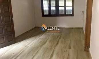 Imagem 2: Casa com 3 dormitórios para alugar - Vila São Jorge - Santos/SP