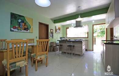 Imagem 4: Casa para Venda - 240m², 4 dormitórios, sendo 3 suites, 6 vagas - Jardim Sabará