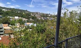 Imagem 4: Casa com 5 dormitórios no bairro Jardim Carvalho