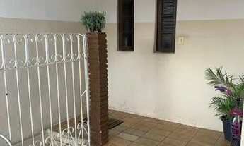 Imagem 2: Prédio/Edifício inteiro para venda possui 300 metros quadrados com 9 quartos