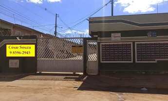 Imagem 2: Apto 02 quartos a poucos metros do CAIS e de paradas de ônibus, no Residencial Tijuca