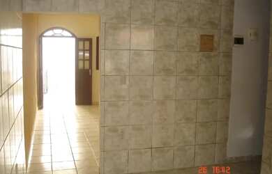 Imagem 3: Casa Duplex em Peidade, Próx. à Faculdade Guararapes. 2 Qtos, 2 WC, 1 vaga, 130m², 2 varan