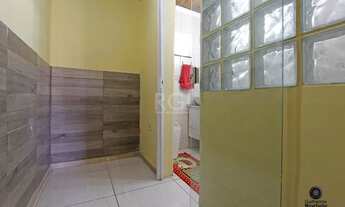 Imagem 5: Casa para Venda - 300m², 6 dormitórios, sendo 1 suites, 3 vagas - Menino Deus