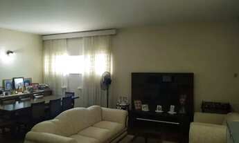 Imagem 2: Térrea para aluguel possui 181 metros quadrados com 3 quartos