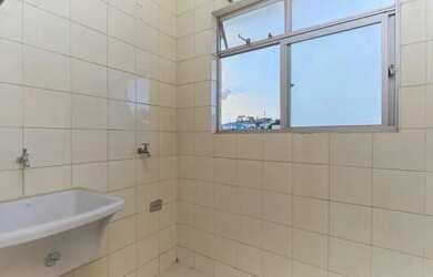 Imagem 5: Apartamento com 2 dormitórios para alugar, 48 m² por R$ 1.270,00/mês - Parolin - Curitiba