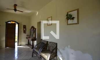 Imagem 6: Casa para Aluguel - Irajá, 2 Quartos, 360 m2