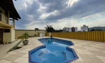 Imagem: Sobrado para venda tem 600 metros quadrados