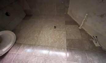 Imagem 4: Cs com um quarto e banheiro no baeta Neves