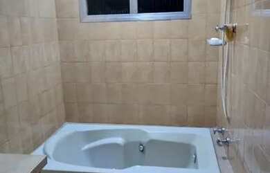 Imagem 6: Sobrado de Fundos para "LOCAÇÃO"2 dorms,2 vagas,2 banheiros na VL. Anglo Brasile