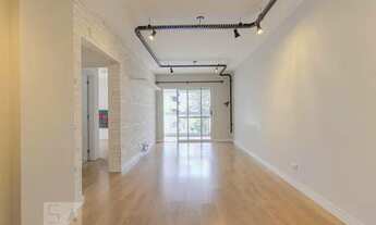 Imagem 2: Apartamento para Aluguel - Água Verde, 2 Quartos, 78 m2