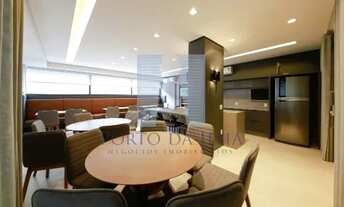 Imagem 2: Cobertura para venda possui 210 metros quadrados com 2 quartos em Centro - Florianópolis