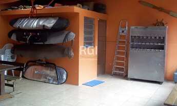 Imagem 3: Casa para Venda - 205m², 4 dormitórios, sendo 1 suites, 4 vagas - Teresópolis