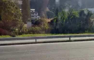 Imagem 2: Apartamento para venda possui 49 metros quadrados com 1 quarto em Itaipava - Petrópolis