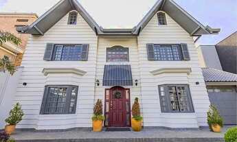 Imagem 2: Casa em Santa Felicidade