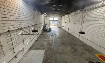 Imagem 5: Galpão com 420m² para alugar por R$ 9.000,00/mês - Jardim Alvinópolis - Atibaia-SP