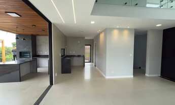 Imagem 7: Belíssima Casa nova á venda 04 suítes no Alphaville Litoral Norte