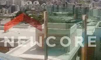 Imagem: Casa de condomínio em Rua Amílcar Vianna