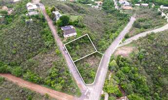 Imagem 2: CONDOMÍNIO VERDE LOTE DE ESQUINA, ESCRITURADO JARDIM BOTÂNICO