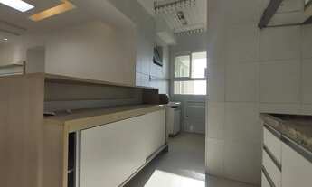 Imagem 7: ALUGO APARTAMENTO 3/4 COM SUÍTE VISTA PATAMARES- ANDAR ALTO- NASCENTE- VISTA MAR- OPORTUN