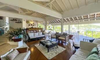 Imagem 3: Casa Triplex com Vista Mar no Condomínio Portogalo Angra dos Reis