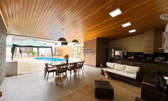 Imagem: Casa Linear à Venda - Lote 872m² - 3 Quartos