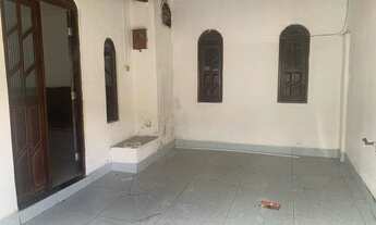 Imagem 2: Vende-se casa com 2/4