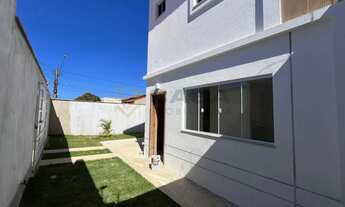 Imagem 2: Seu Novo Lar em São Francisco: Casa Duplex com Acabamento de Alto Padrão! NFAR