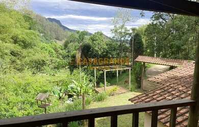 Imagem 2: Chácara à Venda - 1.400m², 3 quartos, Deck p/ montanha - SFX - Sta Barbara