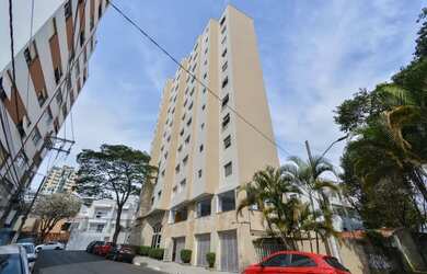 Imagem 2: Apartamento para venda e locação em Aclimação com 2 quartos , 82m²