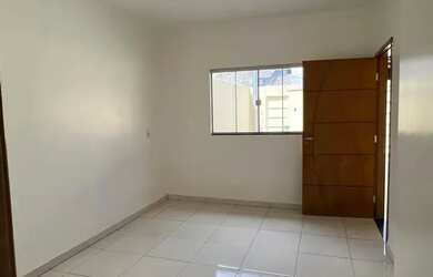 Imagem 6: Casa á venda com 3 quartos e quintal no bairro Residencial Buritis - Anápolis - GO
