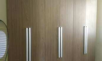 Imagem: Aluga-se um quarto mobiliado para moças