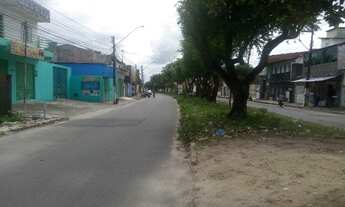 Imagem 2: Casa duplex na avenida principal do Albano Franco