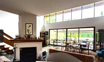 Imagem: CASA COM 4 SUÍTES E PISCINA NA VILA MADALENA