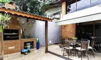 Imagem 3: CASA COM 4 SUÍTES E PISCINA NA VILA MADALENA