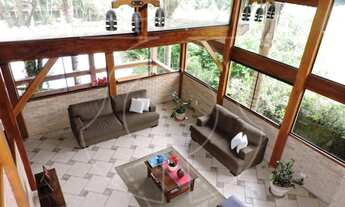 Imagem: Casa na Fazendinha, Região da Granja Viana