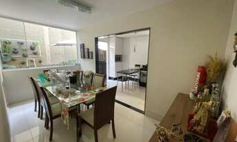 Imagem 3: Casa com 3 Quartos e 3 banheiros a Venda, 200m² por R$ 795.000