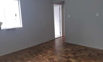 Imagem 2: Apartamento reformado - 2 dorm. - Centro