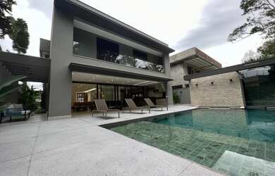 Imagem 9: Sobrado novo para venda na Riviera de São Lourenço 5 suítes