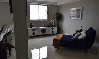 Imagem 6: Cobertura Batel 4 suítes e 3 vagas Mobiliada